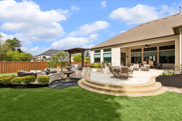 8542 Tombron Grove Road, Magnolia, TX 77354