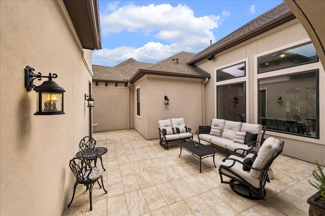 8542 Tombron Grove Road, Magnolia, TX 77354