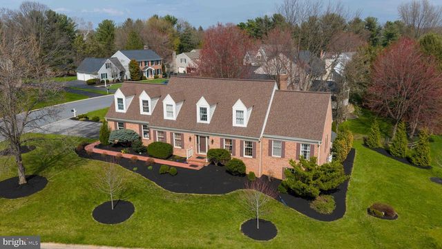 2144 SADDLERIDGE RD, Lancaster, PA 17601
