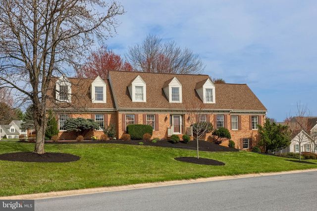 2144 SADDLERIDGE RD, Lancaster, PA 17601
