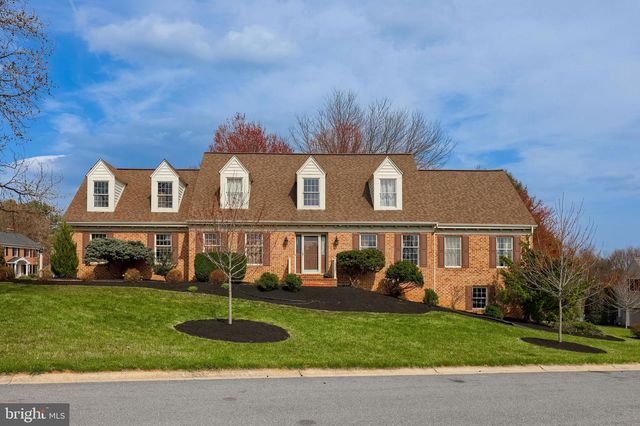2144 SADDLERIDGE RD, Lancaster, PA 17601