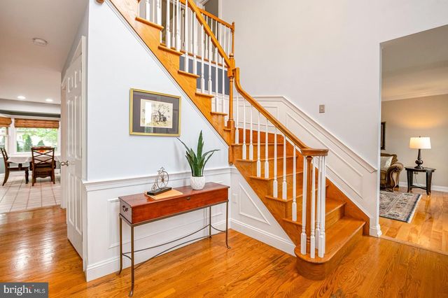2144 SADDLERIDGE RD, Lancaster, PA 17601