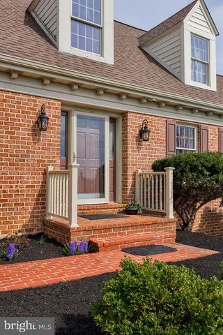2144 SADDLERIDGE RD, Lancaster, PA 17601