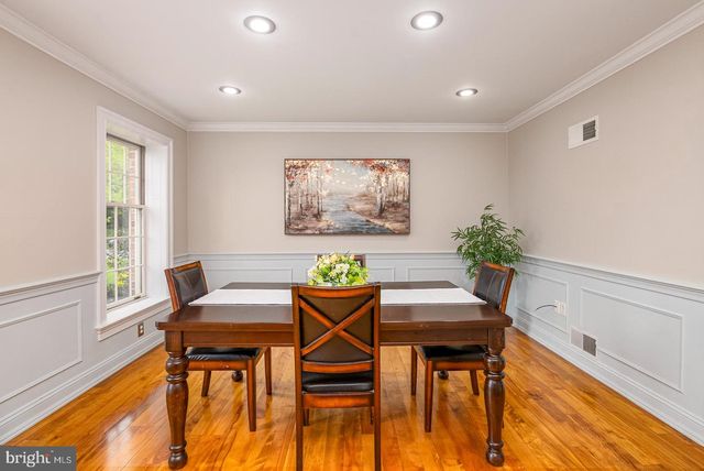 2144 SADDLERIDGE RD, Lancaster, PA 17601