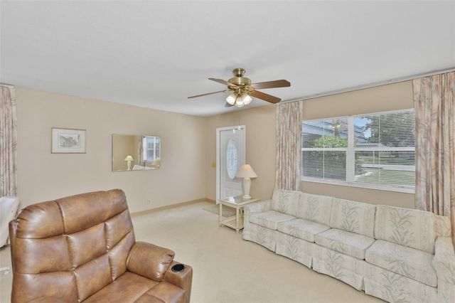 1811 BEDFORD LANE 163, Sun City Center, FL 33573