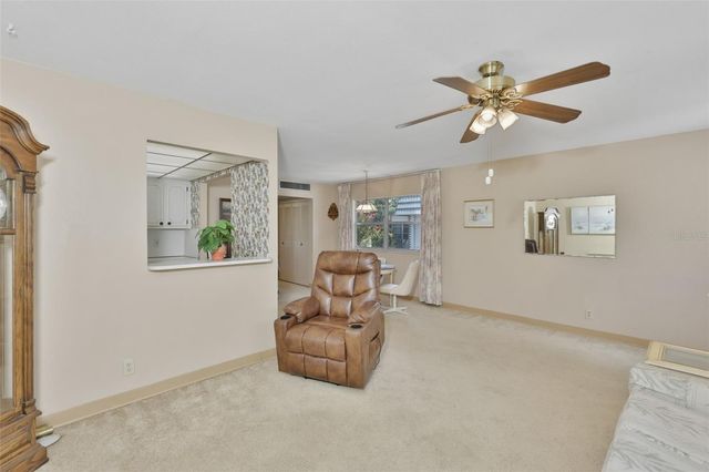 1811 BEDFORD LANE 163, Sun City Center, FL 33573