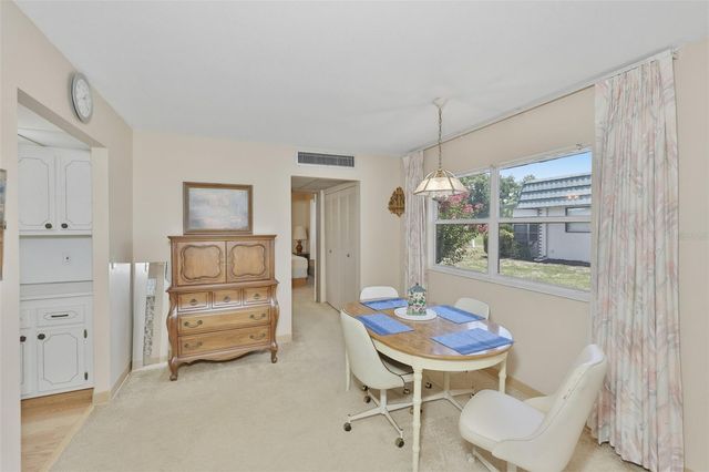 1811 BEDFORD LANE 163, Sun City Center, FL 33573
