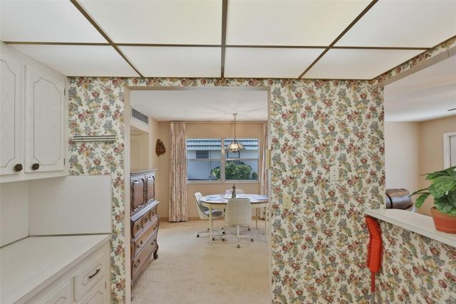 1811 BEDFORD LANE 163, Sun City Center, FL 33573