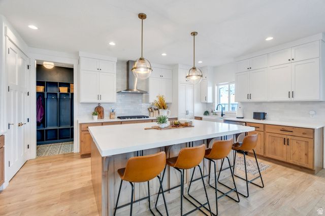 208 N BAY DR, Vineyard, UT 84059