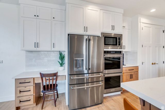 208 N BAY DR, Vineyard, UT 84059