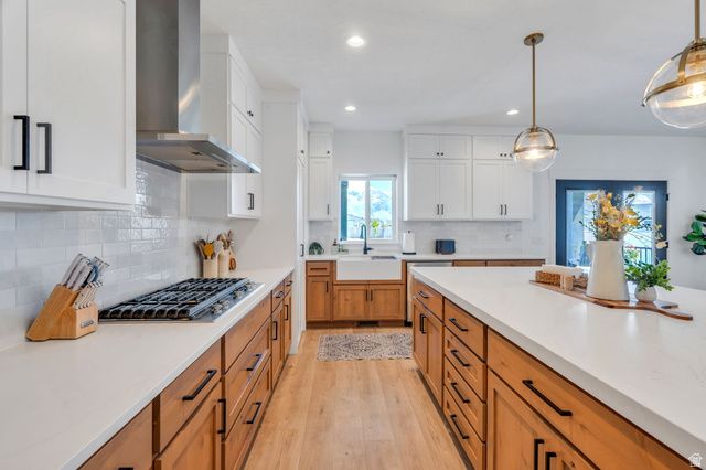 208 N BAY DR, Vineyard, UT 84059