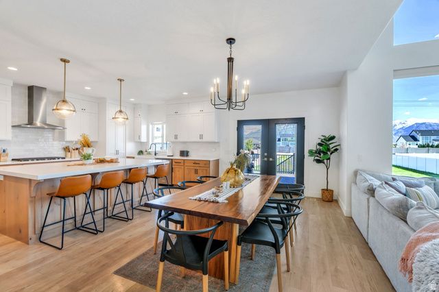 208 N BAY DR, Vineyard, UT 84059