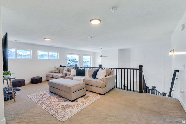 208 N BAY DR, Vineyard, UT 84059