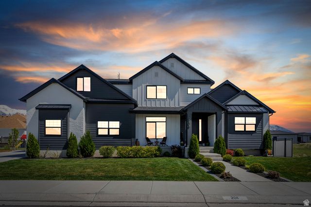 208 N BAY DR, Vineyard, UT 84059