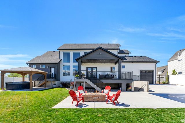 208 N BAY DR, Vineyard, UT 84059