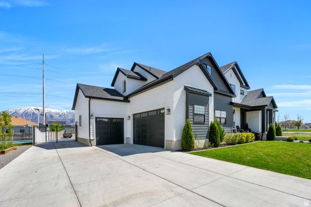 208 N BAY DR, Vineyard, UT 84059