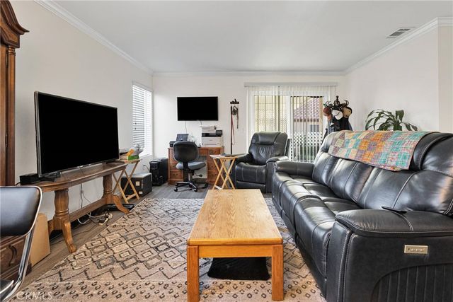 19031 Pamela Lane, Apple Valley, CA 92308