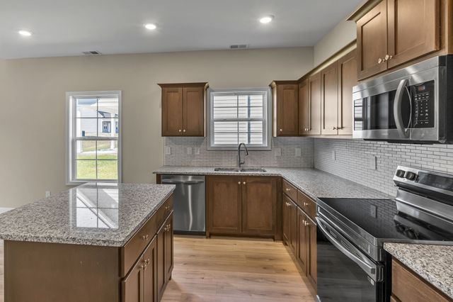 427 Generosity Way, Smyrna, TN 37167