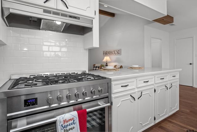 11556 E FM 1280, Lovelady, TX 75851