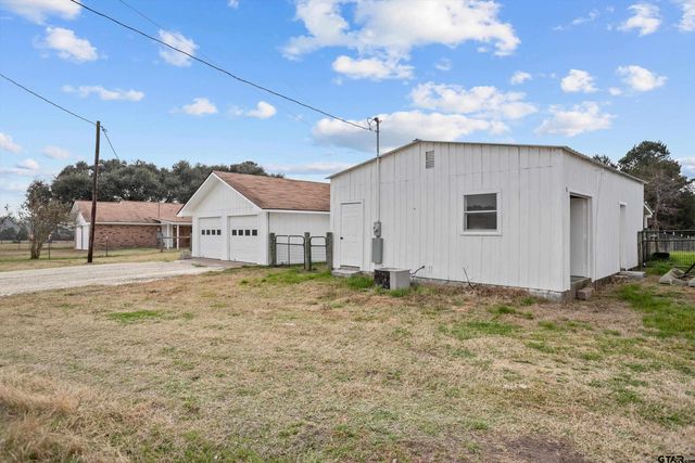 11556 E FM 1280, Lovelady, TX 75851