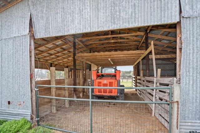 11556 E FM 1280, Lovelady, TX 75851