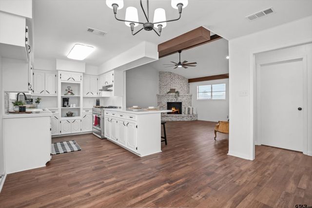 11556 E FM 1280, Lovelady, TX 75851