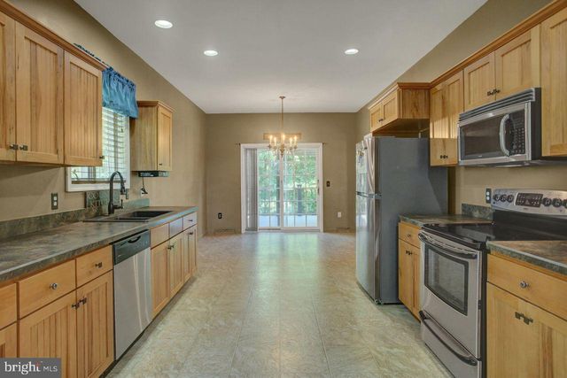 8333 BUCHANAN TRAIL W, Mercersburg, PA 17236