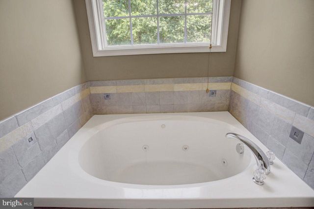 8333 BUCHANAN TRAIL W, Mercersburg, PA 17236