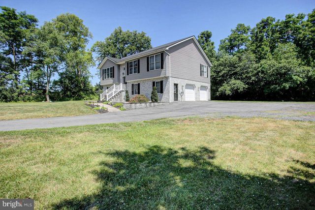 8333 BUCHANAN TRAIL W, Mercersburg, PA 17236