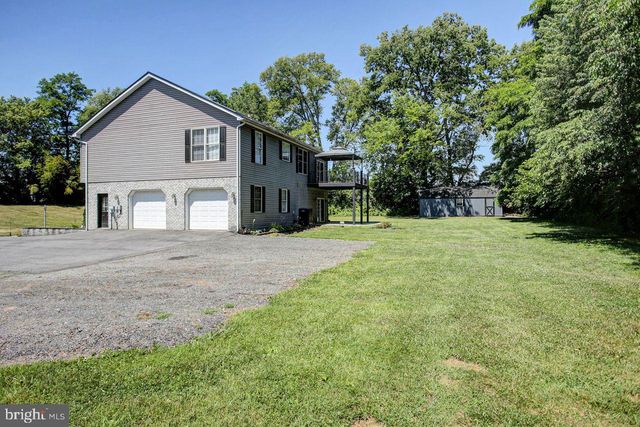 8333 BUCHANAN TRAIL W, Mercersburg, PA 17236