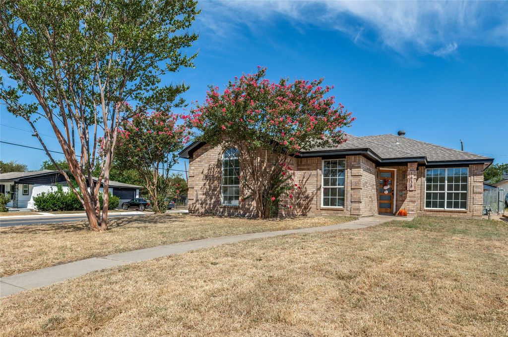 1838 San Antonio Street, Grand Prairie, TX 75051 — exterior