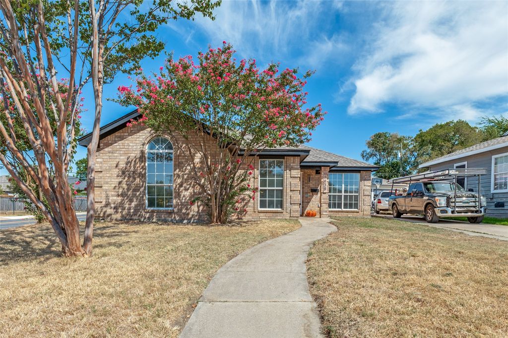 1838 San Antonio Street, Grand Prairie, TX 75051 — photo 4