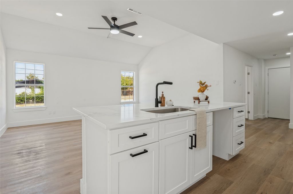 1838 San Antonio Street, Grand Prairie, TX 75051 — photo 5