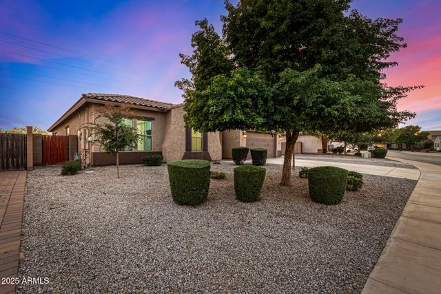 18213 W MONTEROSA Street, Goodyear, AZ 85395