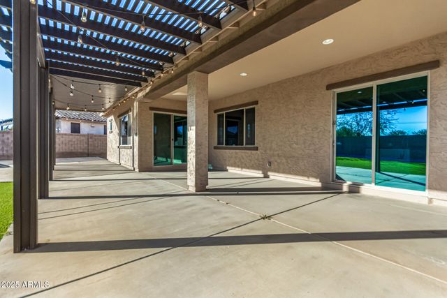 18213 W MONTEROSA Street, Goodyear, AZ 85395