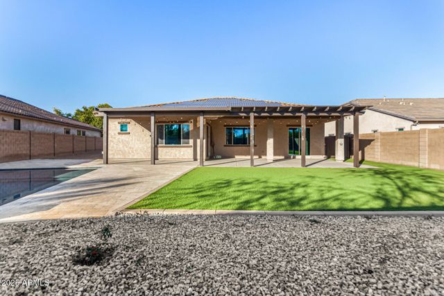 18213 W MONTEROSA Street, Goodyear, AZ 85395