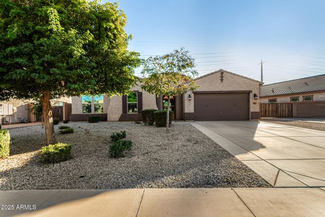 18213 W MONTEROSA Street, Goodyear, AZ 85395