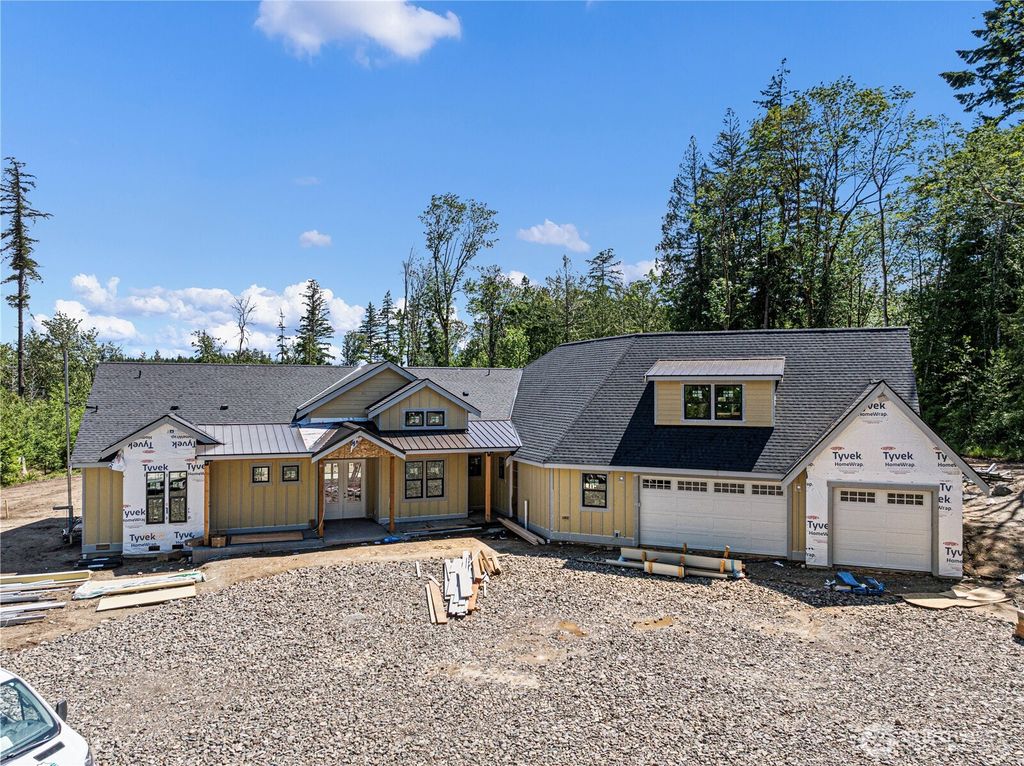 2126 160th Street NW, Gig Harbor, WA 98332