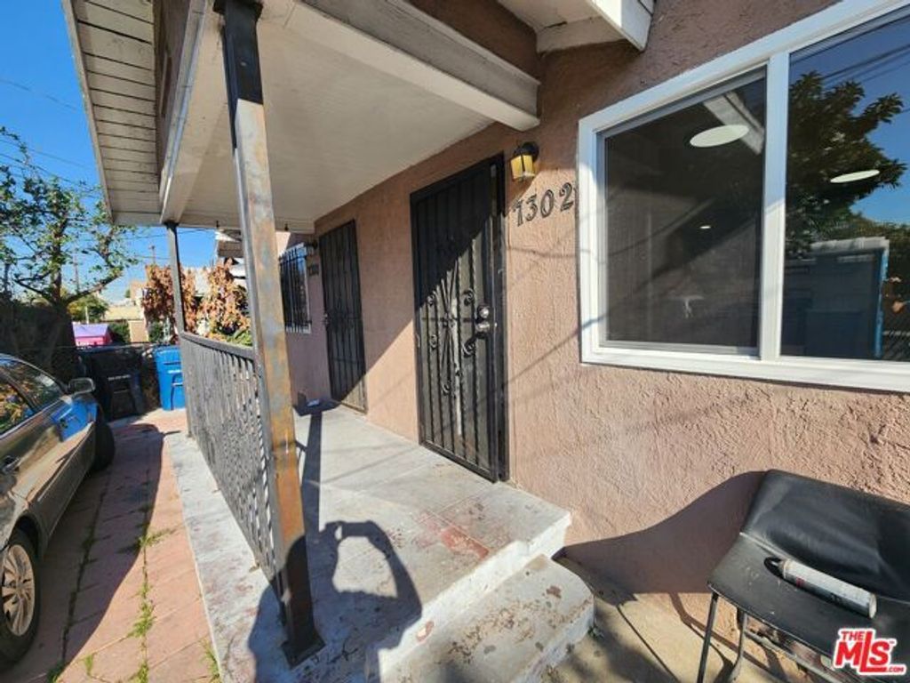 7302 Mace Place, Los Angeles, CA 90001