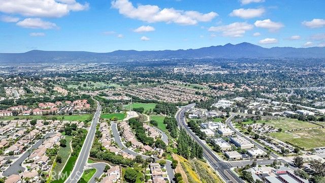 61 Shorecliff, Aliso Viejo, CA 92656