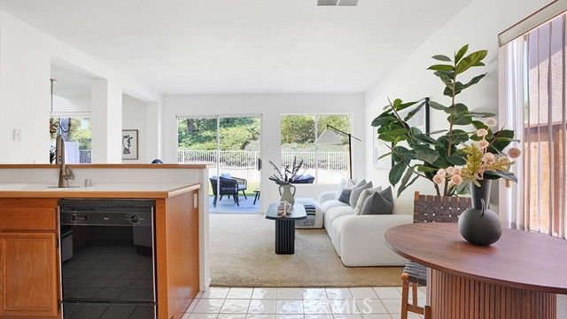 61 Shorecliff, Aliso Viejo, CA 92656