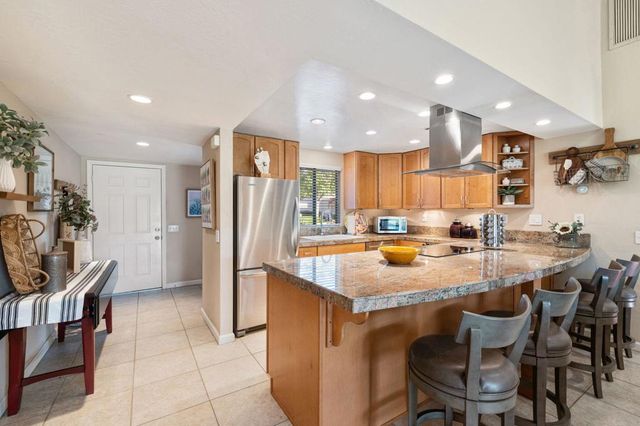 40667 La Costa Circle W, Palm Desert, CA 92211