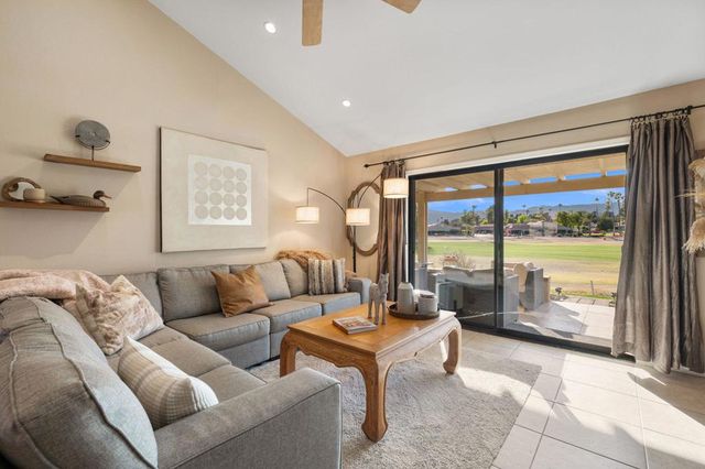 40667 La Costa Circle W, Palm Desert, CA 92211