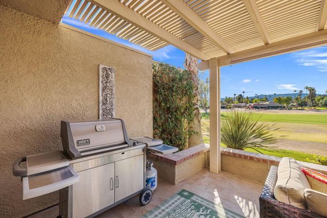 40667 La Costa Circle W, Palm Desert, CA 92211