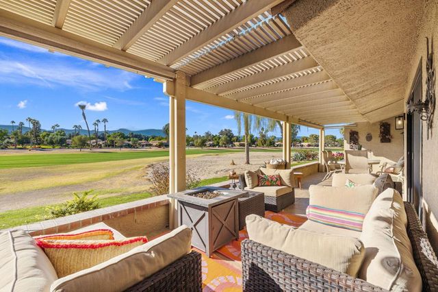 40667 La Costa Circle W, Palm Desert, CA 92211
