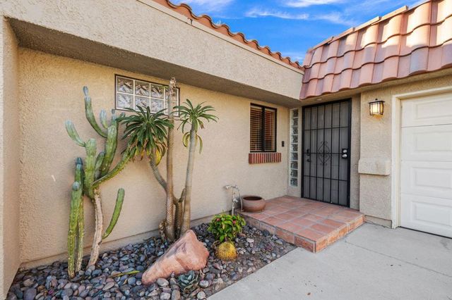 40667 La Costa Circle W, Palm Desert, CA 92211