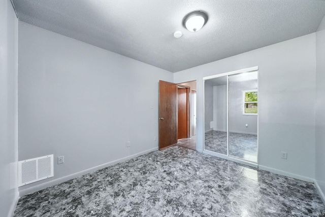 6806 Malvern Drive, Fort Wayne, IN 46816
