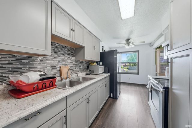 6806 Malvern Drive, Fort Wayne, IN 46816