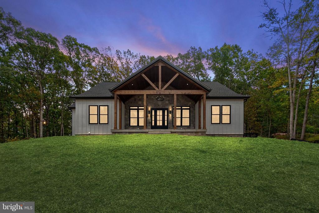 5355 HILLSIDE DR, Warrenton, VA 20187