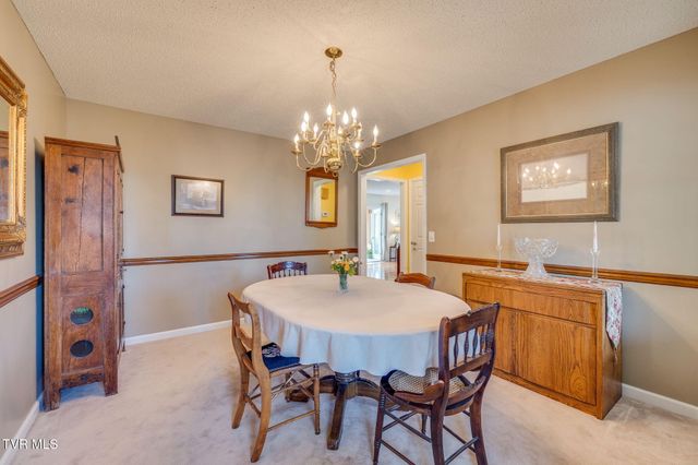 701 Dewberry Circle, Kingsport, TN 37663